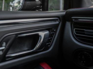 Porsche Macan 2023 года, 9 000 км - вид 13