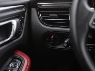 Porsche Macan 2023 года, 6 778 км - вид 14
