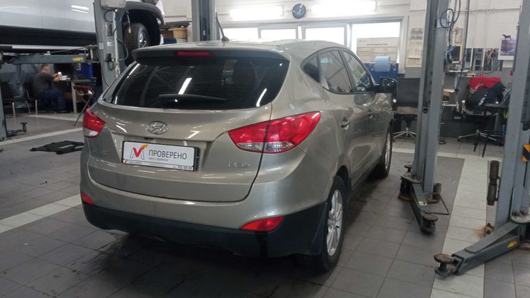 Hyundai ix35 2010 года, 187 729 км - вид 3