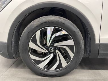 Volkswagen Tiguan X 2021 года, 23 793 км - вид 24