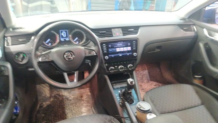 Skoda Octavia 2018 года, 108 604 км - вид 5