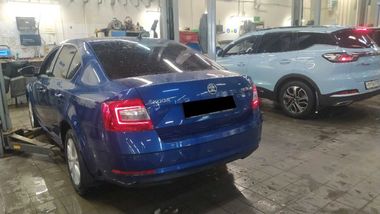 Skoda Octavia 2018 года, 108 604 км - вид 4