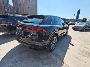 Audi Q8 2022 года, 3 310 км - вид 9