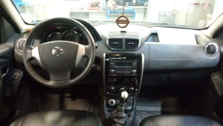 Nissan Terrano 2016 года, 63 880 км - вид 5