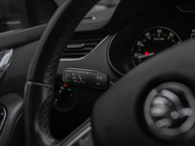 Skoda Octavia 2014 года, 221 045 км - вид 6