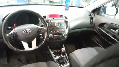 KIA Ceed 2011 года, 206 266 км - вид 5