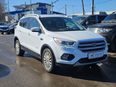 Ford Kuga 2017 года, 143 904 км - вид 3