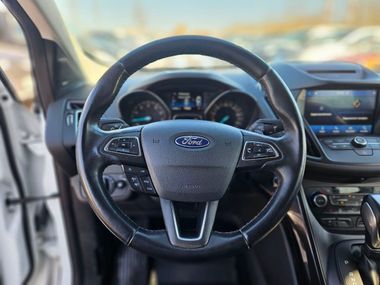 Ford Kuga 2017 года, 143 904 км - вид 9