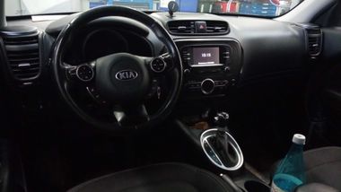 KIA Soul 2017 года, 112 232 км - вид 5