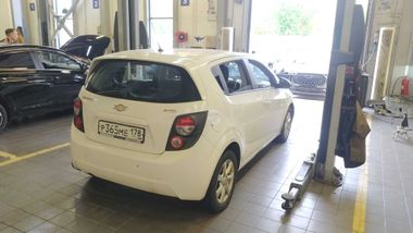 Chevrolet Aveo 2013 года, 203 588 км - вид 3