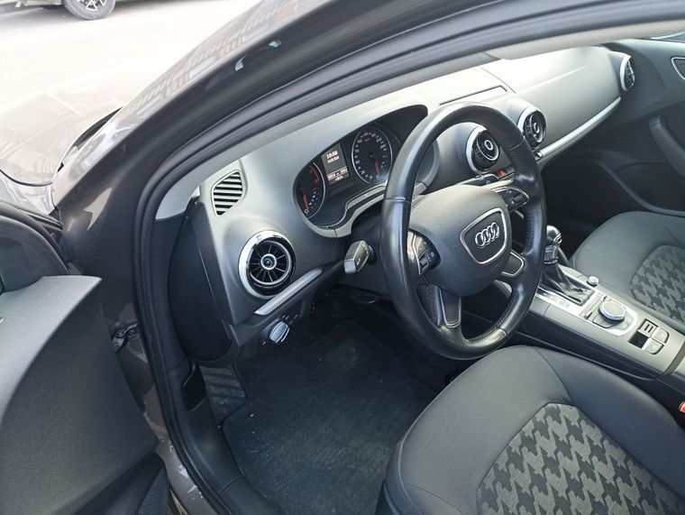 Audi A3 2014 года, 100 000 км - вид 5