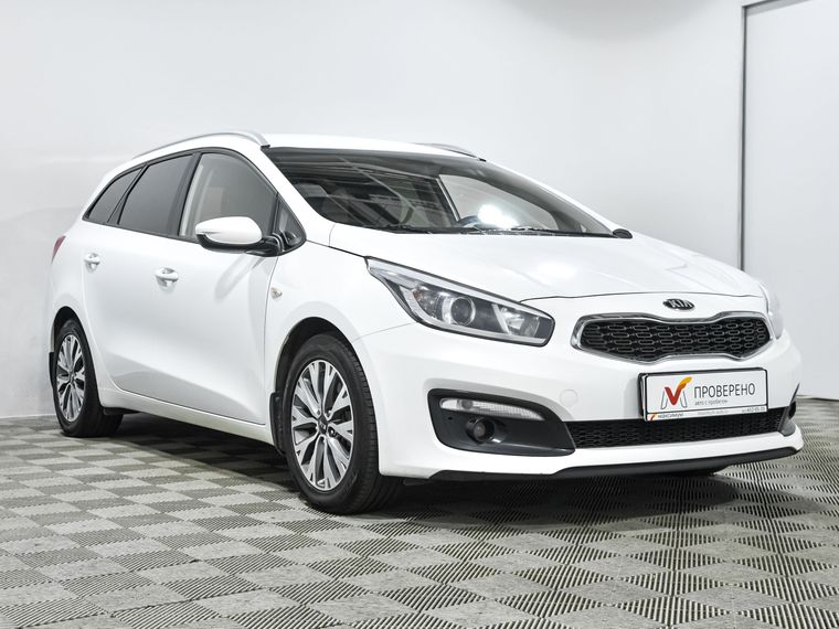 KIA Ceed 2017 года, 122 998 км - вид 3