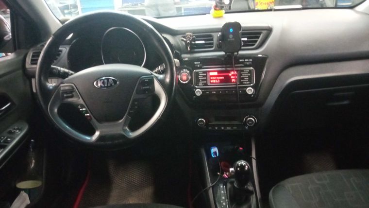 KIA Rio 2015 года, 137 716 км - вид 5