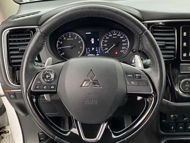 Mitsubishi Outlander 2019 года, 124 967 км - вид 11