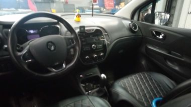 Renault Kaptur 2017 года, 109 290 км - вид 5