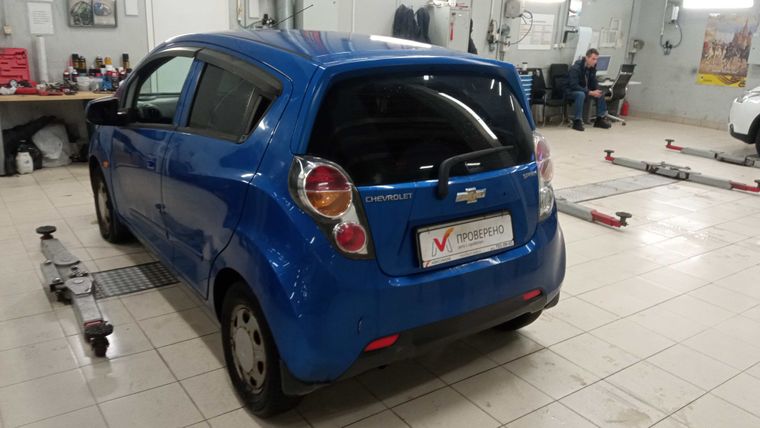 Chevrolet Spark 2011 года, 165 833 км - вид 4