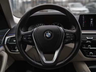 BMW 5 серия 2017 года, 174 180 км - вид 6