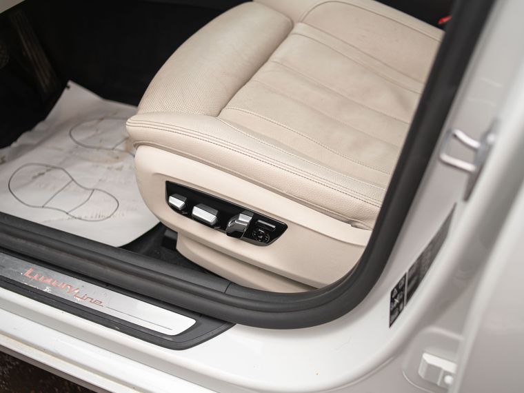 BMW 5 серия 2017 года, 174 180 км - вид 14