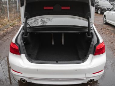 BMW 5 серия 2017 года, 174 180 км - вид 17