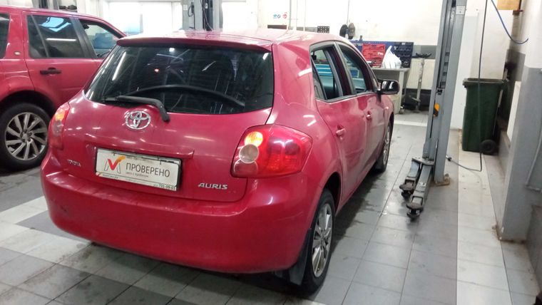 Toyota Auris 2008 года, 197 201 км - вид 3