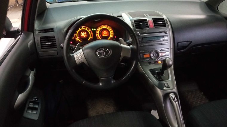 Toyota Auris 2008 года, 197 201 км - вид 5