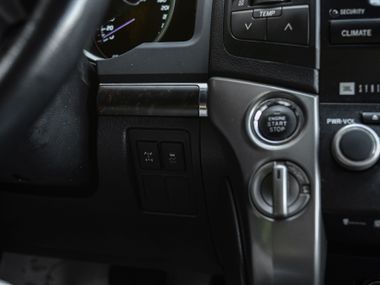 Toyota Land Cruiser 2011 года, 343 963 км - вид 14