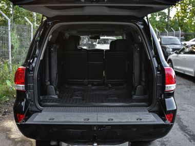 Toyota Land Cruiser 2011 года, 343 963 км - вид 23