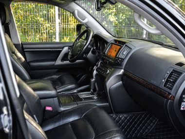 Toyota Land Cruiser 2011 года, 343 963 км - вид 20