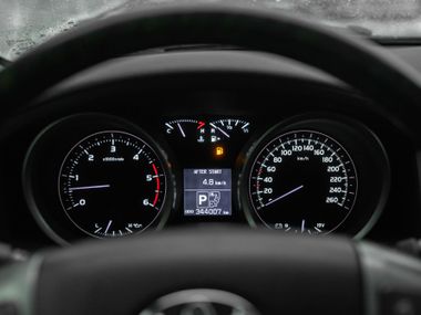 Toyota Land Cruiser 2011 года, 343 993 км - вид 5