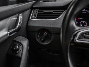 Skoda Octavia 2017 года, 152 500 км - вид 11