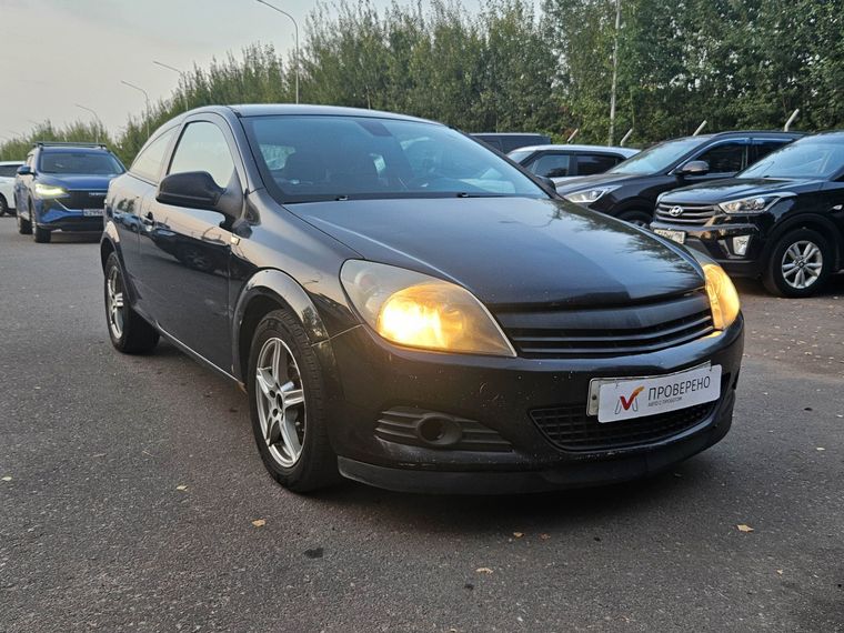 Opel Astra GTC 2010 года, 237 118 км - вид 3