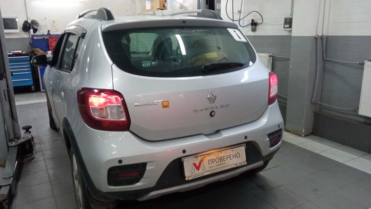 Renault Sandero Stepway 2016 года, 134 834 км - вид 4 Renault Sandero Stepway 2016 года, 134 834 км - вид 4