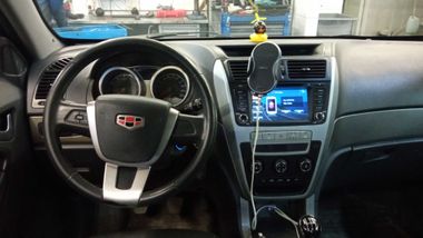 Geely Emgrand X7 2014 года, 178 000 км - вид 5