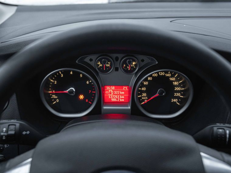 Ford Focus 2009 года, 137 221 км - вид 5