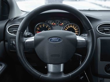 Ford Focus 2009 года, 137 221 км - вид 6