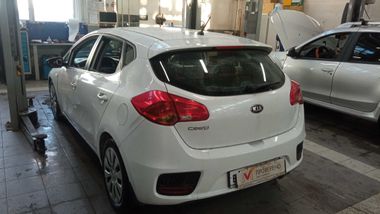 Kia Ceed 2015 года, 102 000 км - вид 4