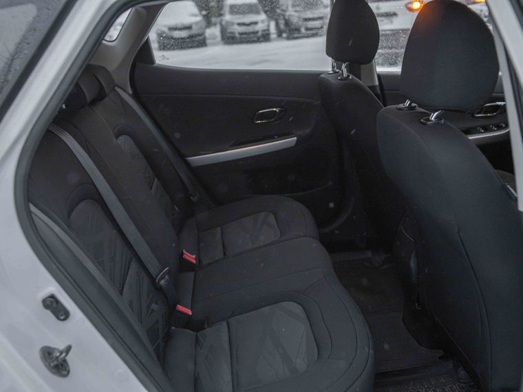 Kia Ceed 2015 года, 102 000 км - вид 10