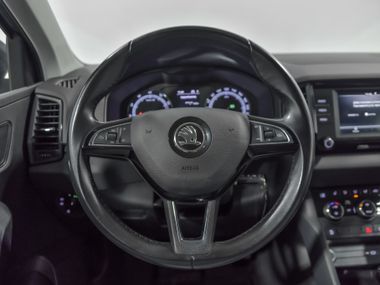 Skoda Karoq 2020 года, 74 109 км - вид 9