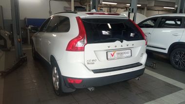 Volvo Xc60 2012 года, 149 296 км - вид 4