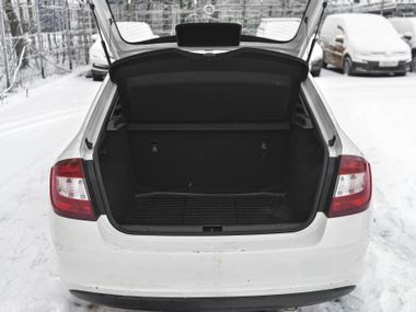 Skoda Rapid 2018 года, 130 400 км - вид 13