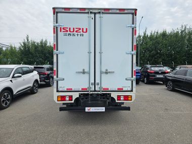 Isuzu ELF 2023 года, 80 км - вид 6