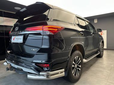 Toyota Fortuner 2019 года, 215 000 км - вид 5