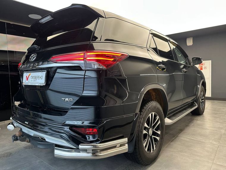 Toyota Fortuner 2019 года, 215 000 км - вид 5