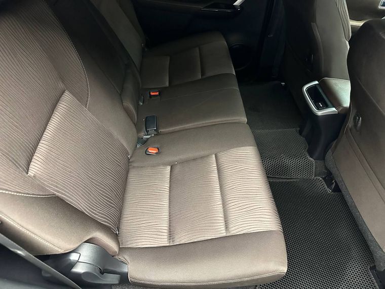 Toyota Fortuner 2019 года, 215 000 км - вид 20