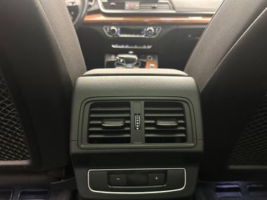 Audi Q5 2020 года, 96 744 км - вид 19