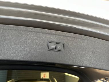 Audi Q5 2020 года, 96 744 км - вид 24