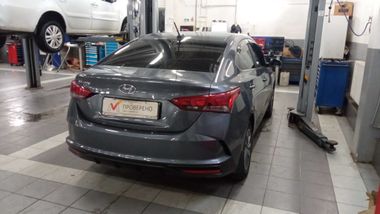Hyundai Solaris 2021 года, 62 803 км - вид 3