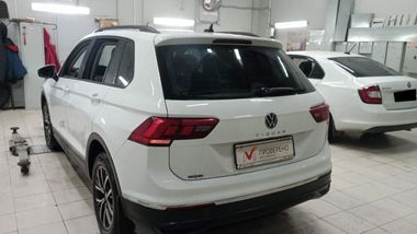 Volkswagen Tiguan 2021 года, 149 000 км - вид 4