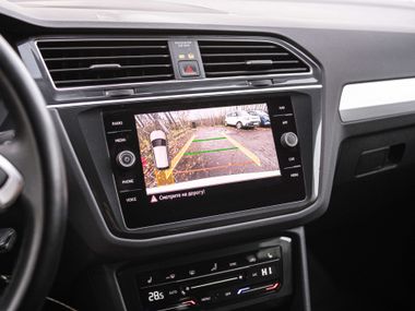 Volkswagen Tiguan 2021 года, 149 000 км - вид 8