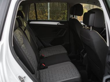 Volkswagen Tiguan 2021 года, 149 000 км - вид 12